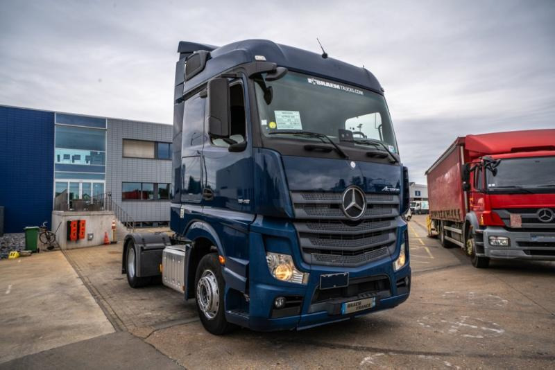 Mercedes ACTROS 1846 LS - Tractor: foto 2 Mercedes ACTROS 1846 LS - Tractor: foto 2