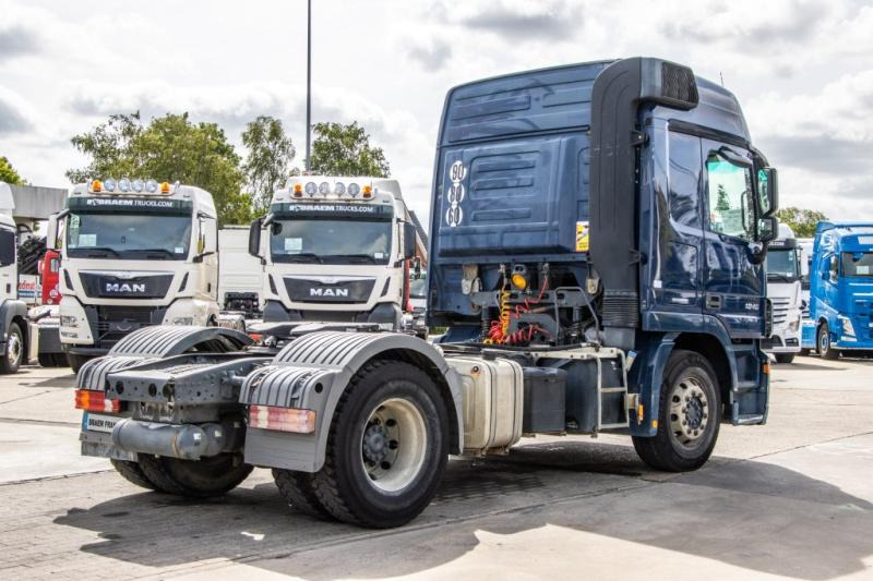 Mercedes ACTROS 1846 LS-MP3+HYDR. - Tractor: foto 4 Mercedes ACTROS 1846 LS-MP3+HYDR. - Tractor: foto 4