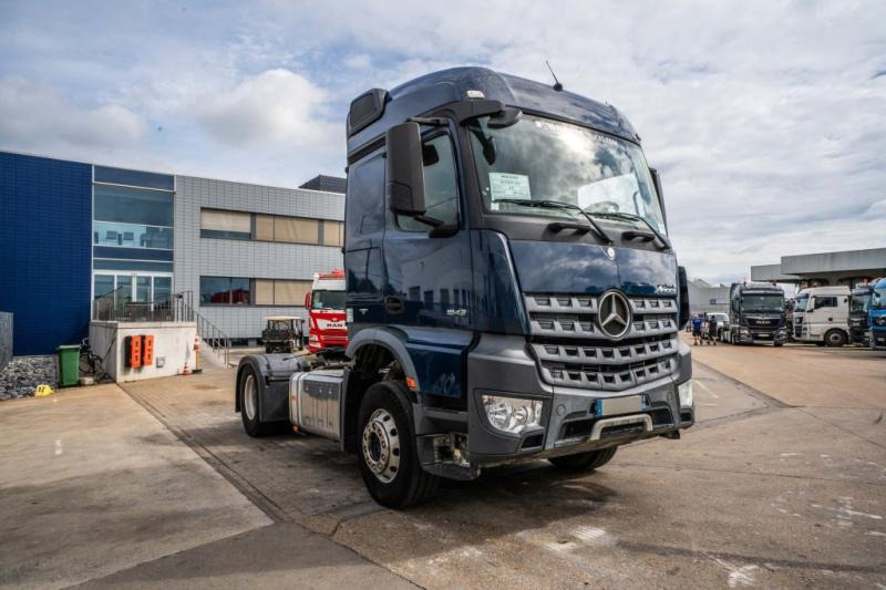 Mercedes AROCS 1843 LS ( NO ACTROS)+BIG AXLE+HYDR. - Tractor: foto 2 Mercedes AROCS 1843 LS ( NO ACTROS)+BIG AXLE+HYDR. - Tractor: foto 2