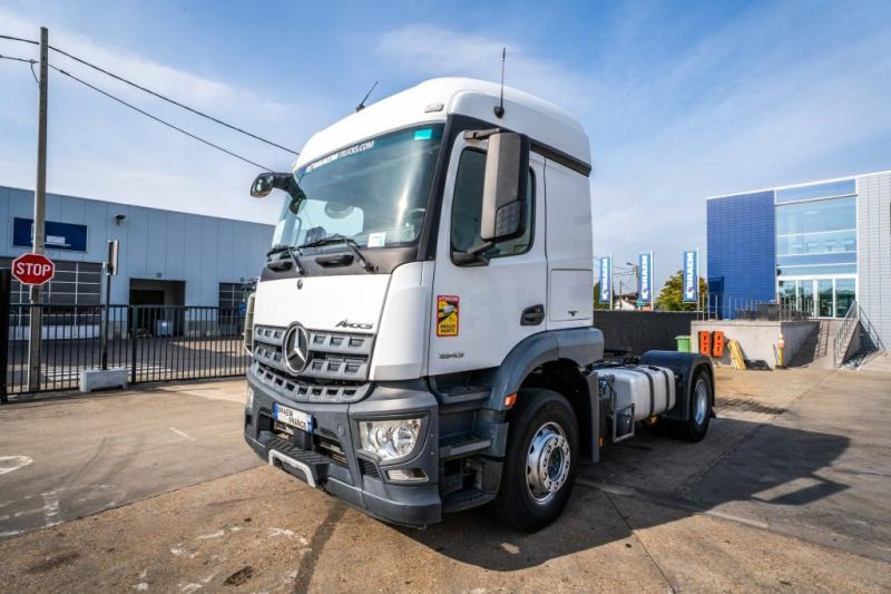 Mercedes AROCS 1843 LS ( NO ACTROS) - Tractor: foto 1 Mercedes AROCS 1843 LS ( NO ACTROS) - Tractor: foto 1