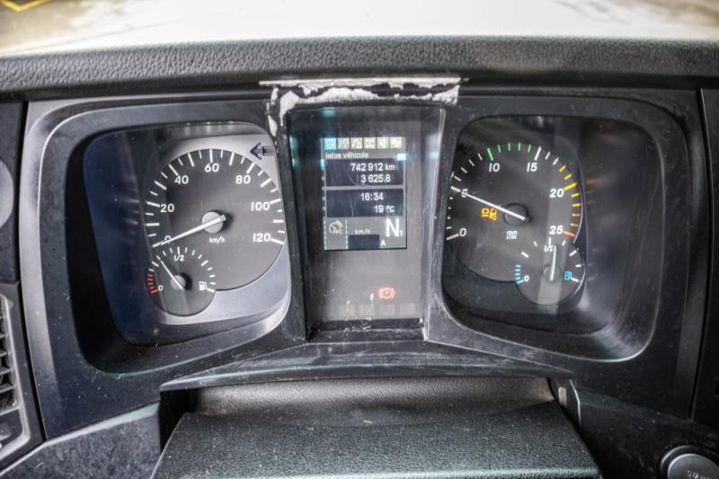 Tractor Mercedes AROCS 1846 LS (No Actros): foto 8