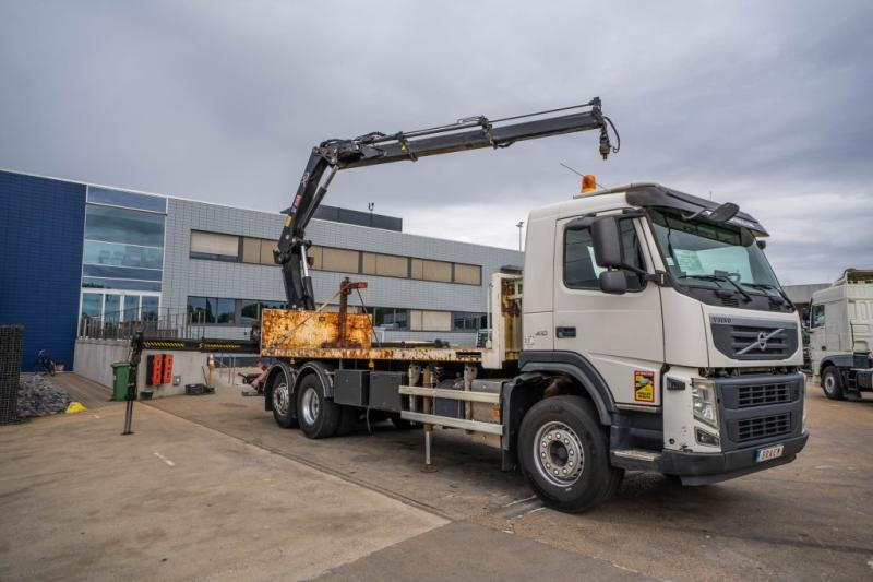 Volvo FM 410 DXI -6X2+HIAB 24 T/m/2x - Camião de caixa aberta/ Plataforma, Camião grua: foto 2 Volvo FM 410 DXI -6X2+HIAB 24 T/m/2x - Camião de caixa aberta/ Plataforma, Camião grua: foto 2