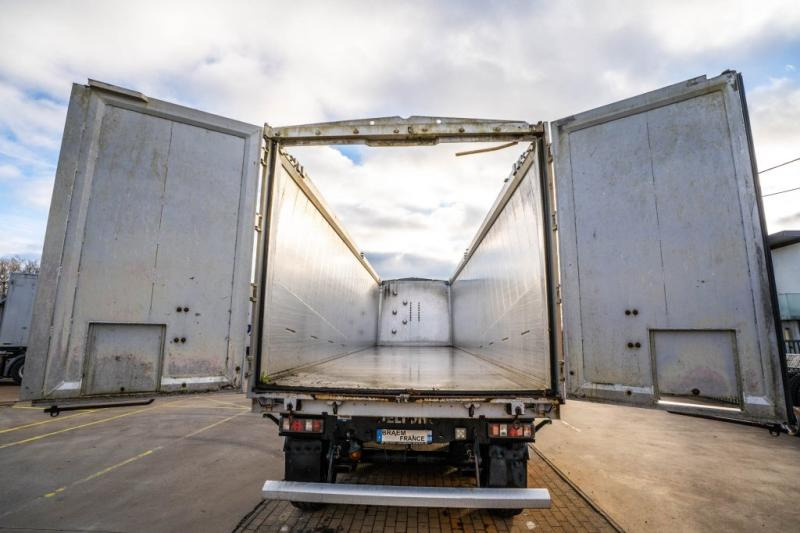 Semi-reboque basculante Wielton WIELTON-ALU-52M2(GRAIN/CEREALIERE/GETREIDE): foto 6 Semi-reboque basculante Wielton WIELTON-ALU-52M2(GRAIN/CEREALIERE/GETREIDE): foto 6