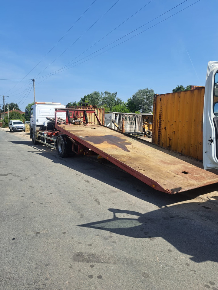 MERCEDES-BENZ 1823 - Camião transporte de veículos: foto 2 MERCEDES-BENZ 1823 - Camião transporte de veículos: foto 2