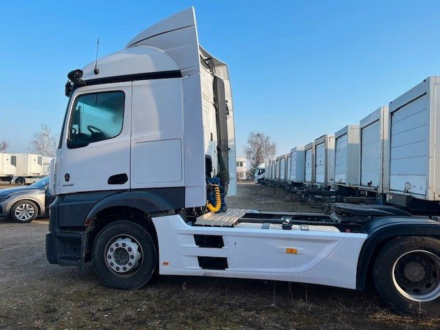 Tractor Mercedes-Benz Actros 1846 5 L-Fahrerhaus: foto 12