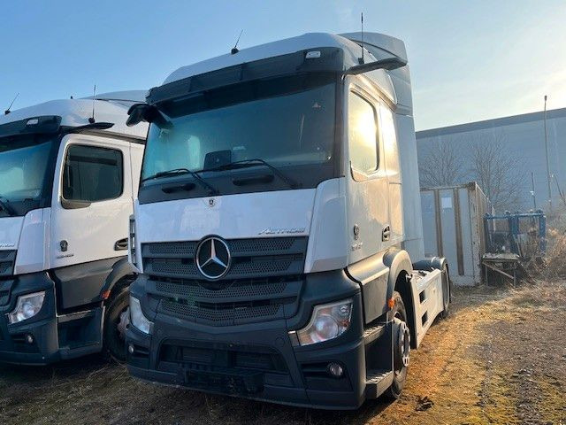 Tractor Mercedes-Benz Actros 1846 5 L-Fahrerhaus: foto 11