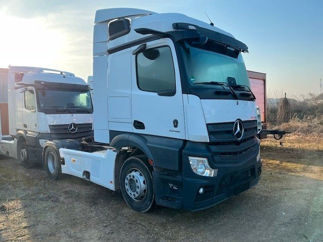 Mercedes-Benz Actros 5 L-Fahrerhaus 1846 - Tractor: foto 4 Mercedes-Benz Actros 5 L-Fahrerhaus 1846 - Tractor: foto 4