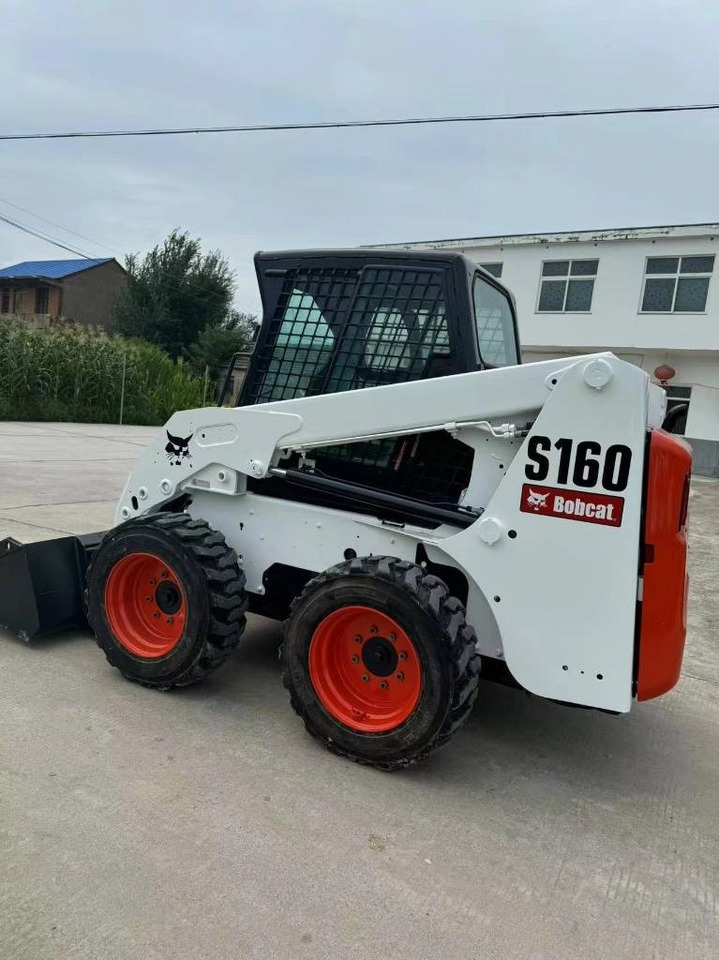 Bobcat S 160 - Mini pá carregadora: foto 2 Bobcat S 160 - Mini pá carregadora: foto 2