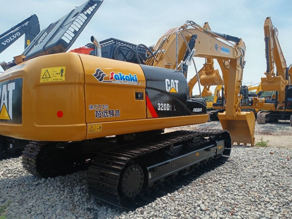 CAT 320D2 - Escavadora de rastos: foto 1 CAT 320D2 - Escavadora de rastos: foto 1