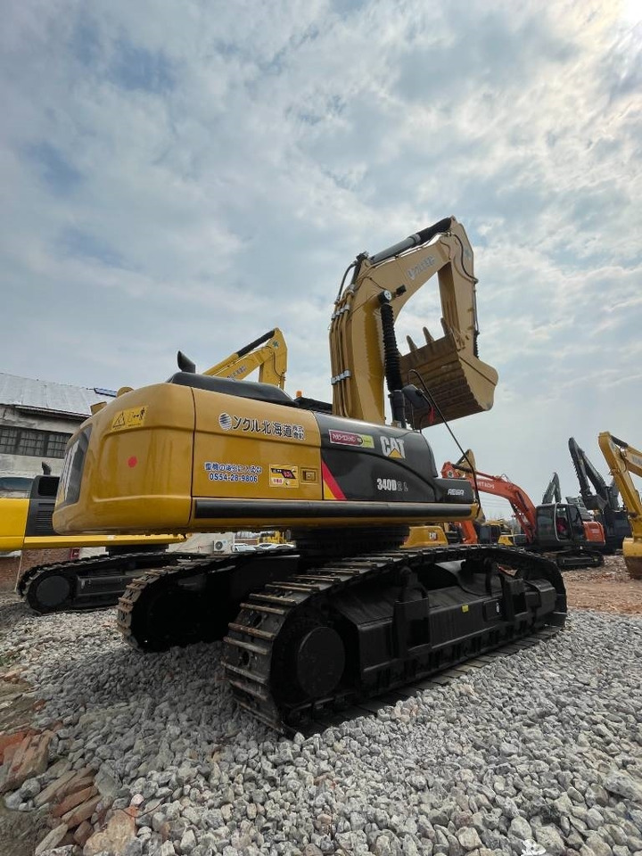 CAT 340 D L - Escavadora de rastos: foto 1 CAT 340 D L - Escavadora de rastos: foto 1