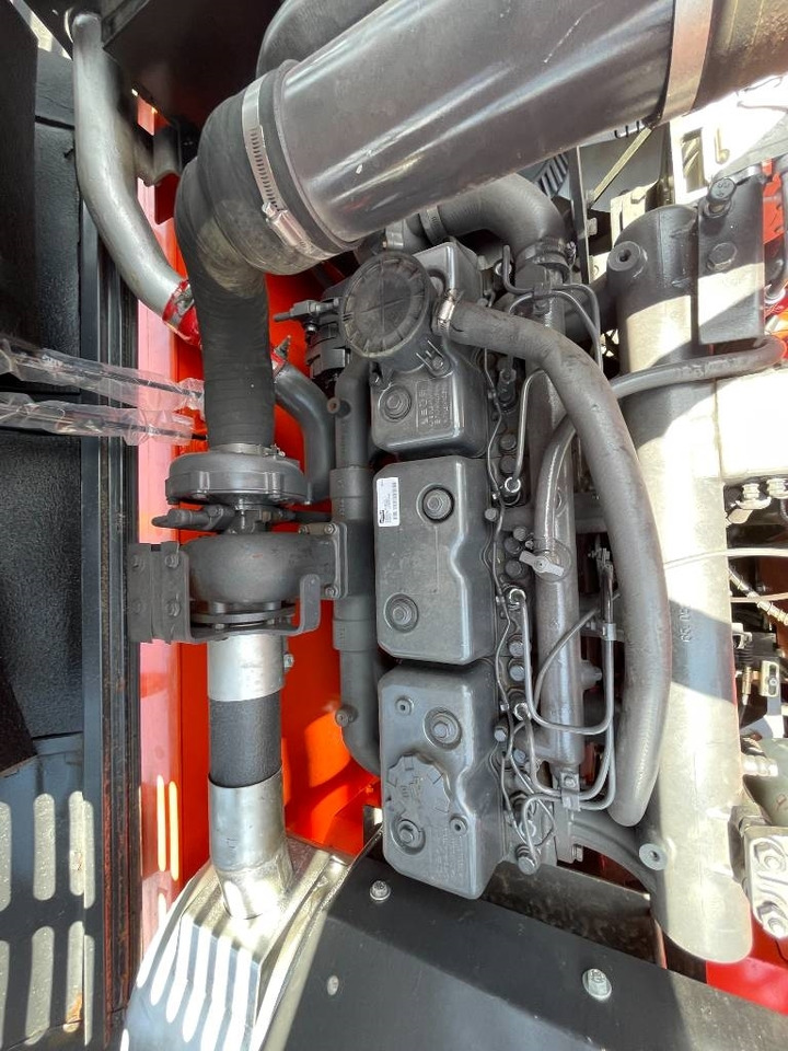 Doosan DX 300 - Escavadora de rastos: foto 5 Doosan DX 300 - Escavadora de rastos: foto 5