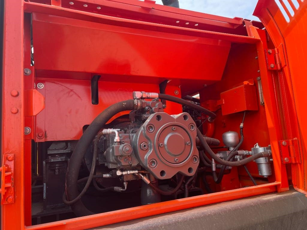 Doosan DX 300  - Escavadora de rastos: foto 3 Doosan DX 300  - Escavadora de rastos: foto 3