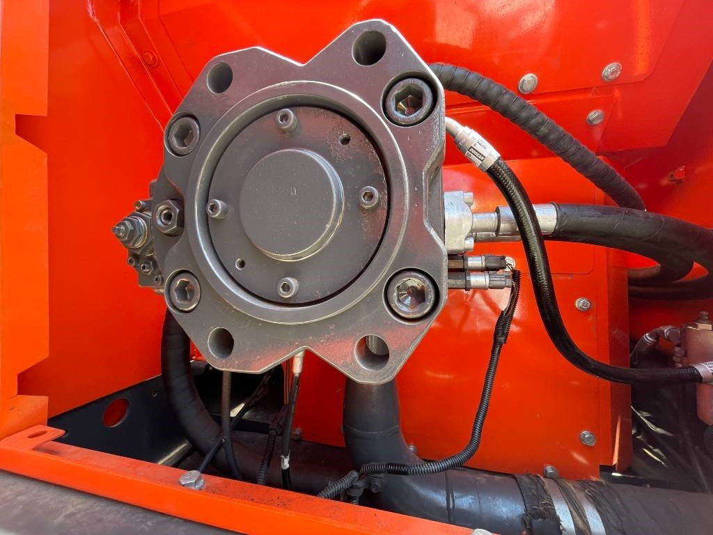 Doosan DX 300 LC - Escavadora de rastos: foto 4 Doosan DX 300 LC - Escavadora de rastos: foto 4