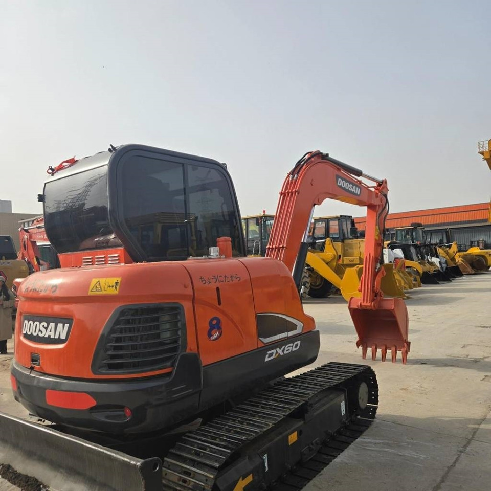 Doosan DX 60  - Mini escavadeira: foto 5 Doosan DX 60  - Mini escavadeira: foto 5