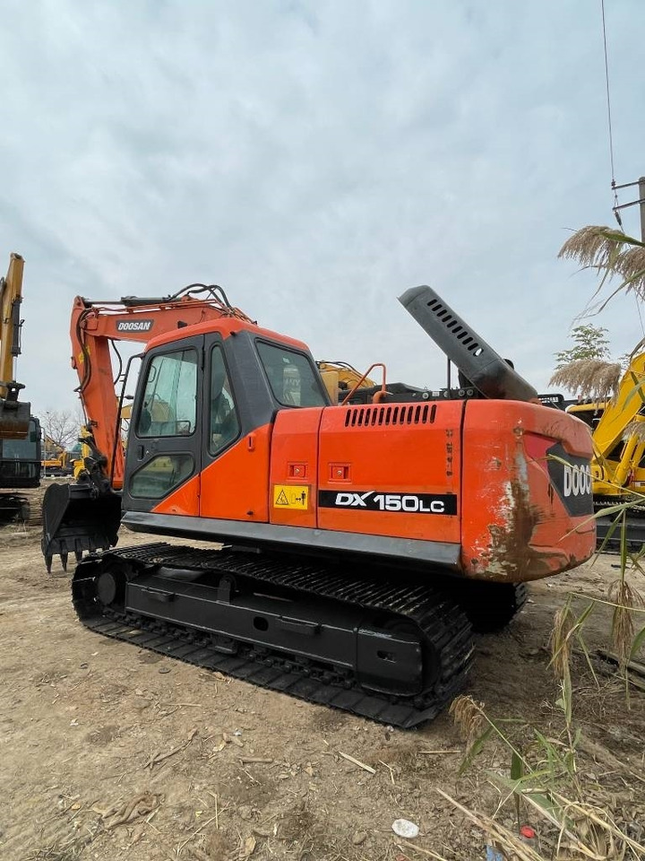 Doosan dx150 - Escavadora de rastos: foto 4 Doosan dx150 - Escavadora de rastos: foto 4
