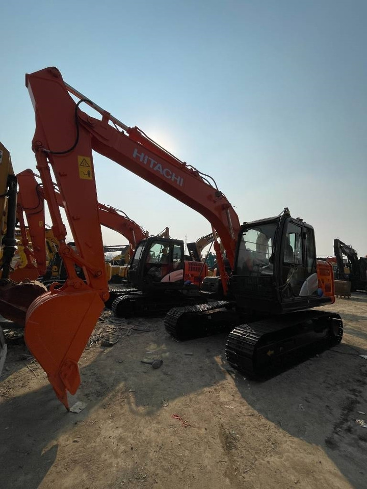 Hitachi ZX 130 - Escavadora de rastos: foto 4 Hitachi ZX 130 - Escavadora de rastos: foto 4