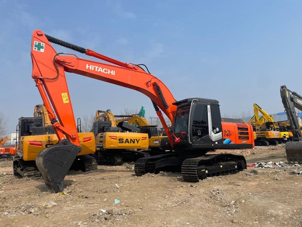 Hitachi ZX 240  - Escavadora de rastos: foto 2 Hitachi ZX 240  - Escavadora de rastos: foto 2