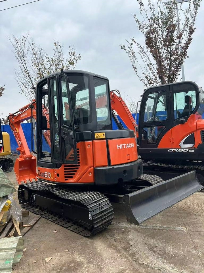 Hitachi ZX 50 - Escavadora de rastos: foto 2 Hitachi ZX 50 - Escavadora de rastos: foto 2
