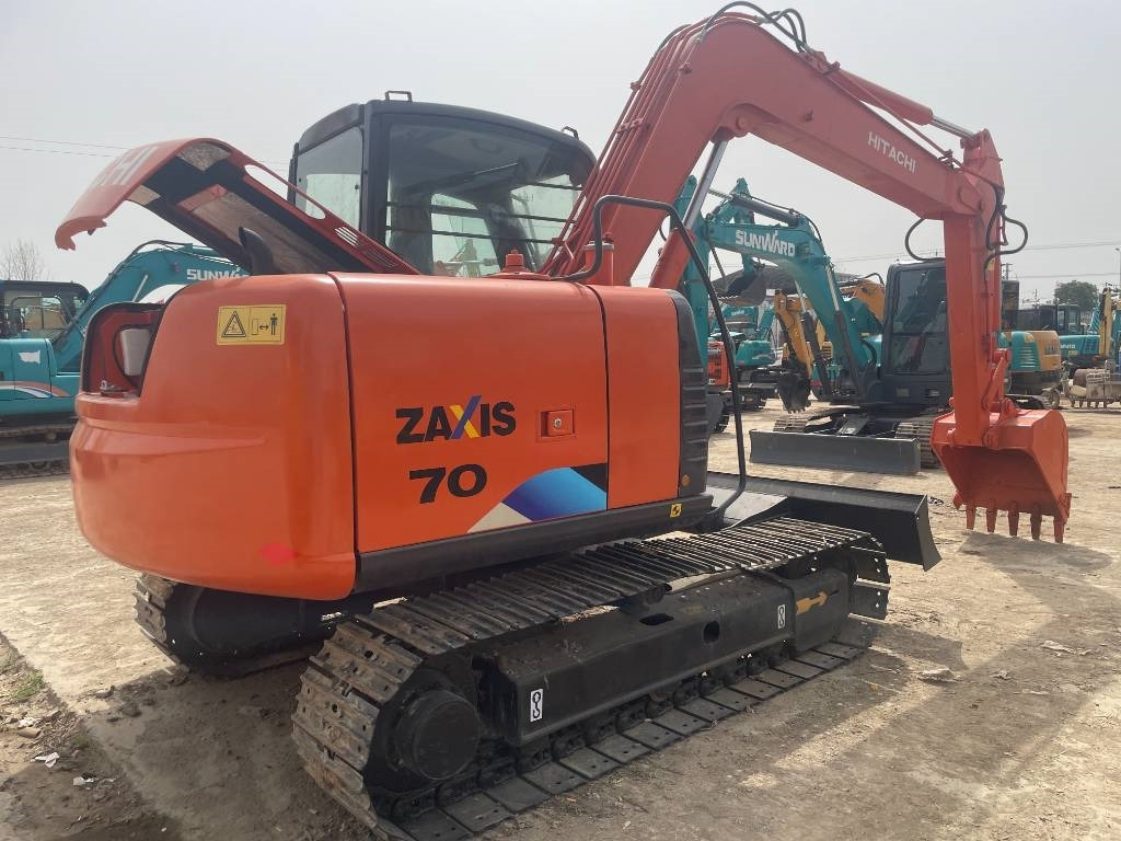Hitachi ZX 70 - Escavadora de rastos: foto 4 Hitachi ZX 70 - Escavadora de rastos: foto 4