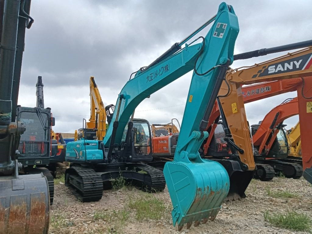 Kobelco SK 210 - Escavadora de rastos: foto 2 Kobelco SK 210 - Escavadora de rastos: foto 2