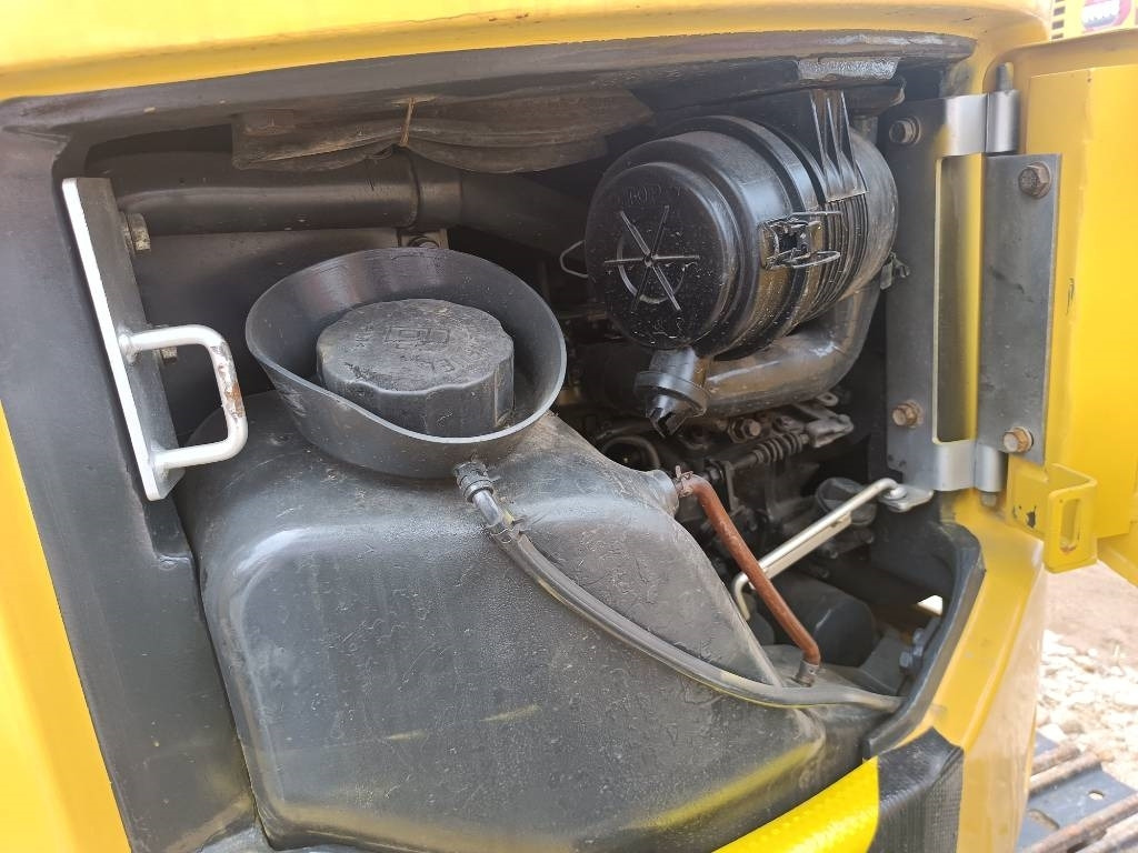 Escavadora de rastos novo Komatsu PC 18: foto 9