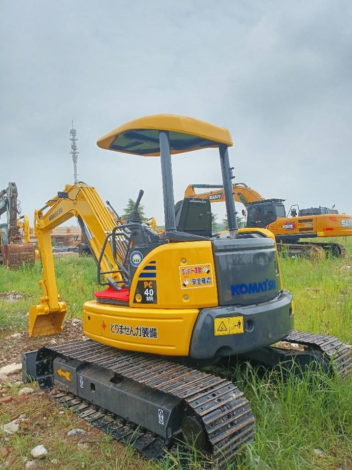 Komatsu PC 40 - Escavadora de rastos: foto 1 Komatsu PC 40 - Escavadora de rastos: foto 1