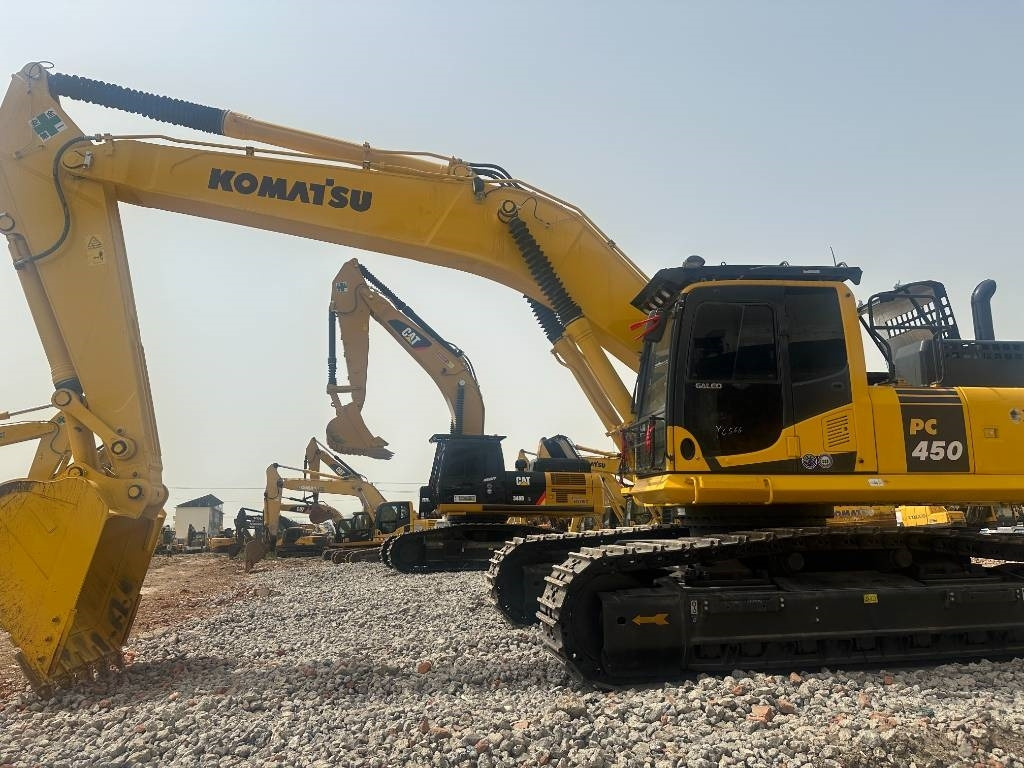Komatsu PC 450 - Escavadora de rastos: foto 2 Komatsu PC 450 - Escavadora de rastos: foto 2