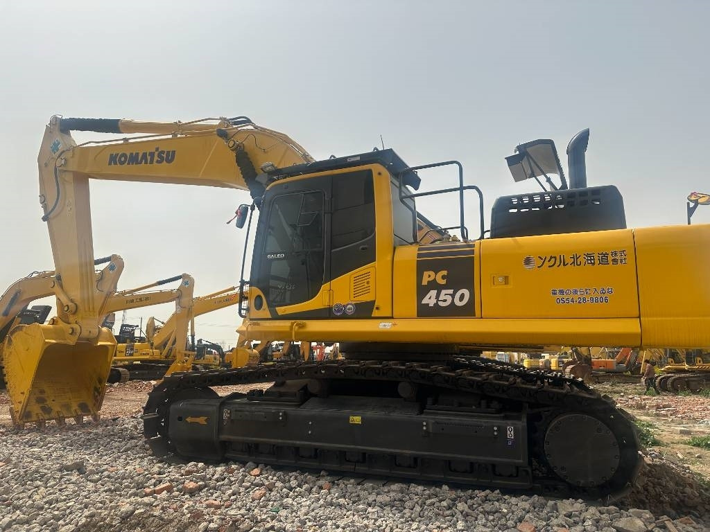 Komatsu PC 450 - Escavadora de rastos: foto 1 Komatsu PC 450 - Escavadora de rastos: foto 1