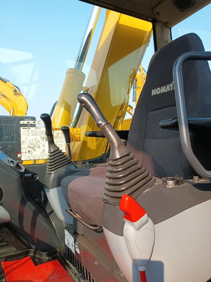 Komatsu PC 70 - Mini escavadeira: foto 5 Komatsu PC 70 - Mini escavadeira: foto 5