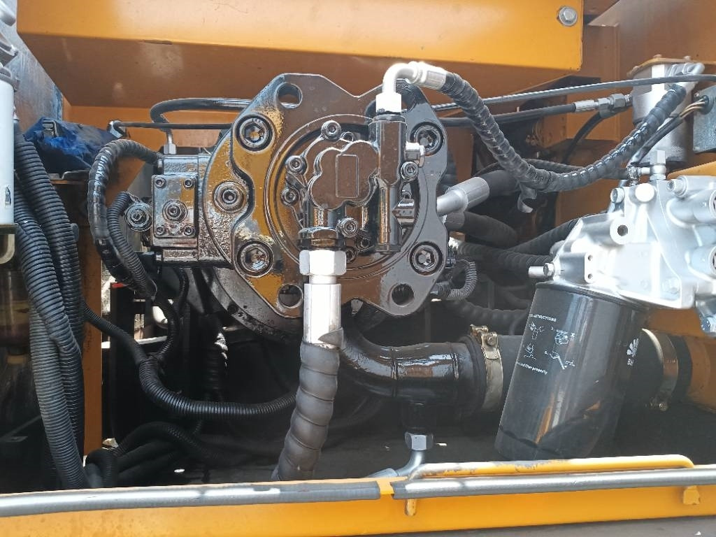 Sany 215c - Escavadora de rastos: foto 5 Sany 215c - Escavadora de rastos: foto 5