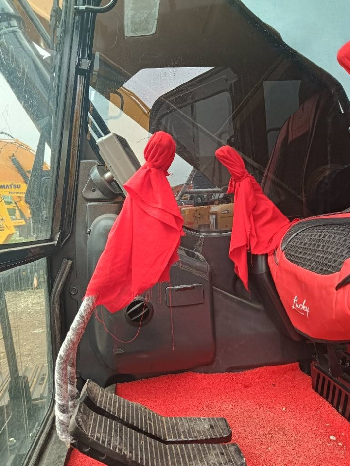 Sany 235  - Escavadora de rastos: foto 4 Sany 235  - Escavadora de rastos: foto 4