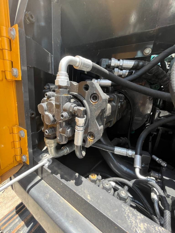 Volvo EC 140 - Escavadora de rastos: foto 5 Volvo EC 140 - Escavadora de rastos: foto 5