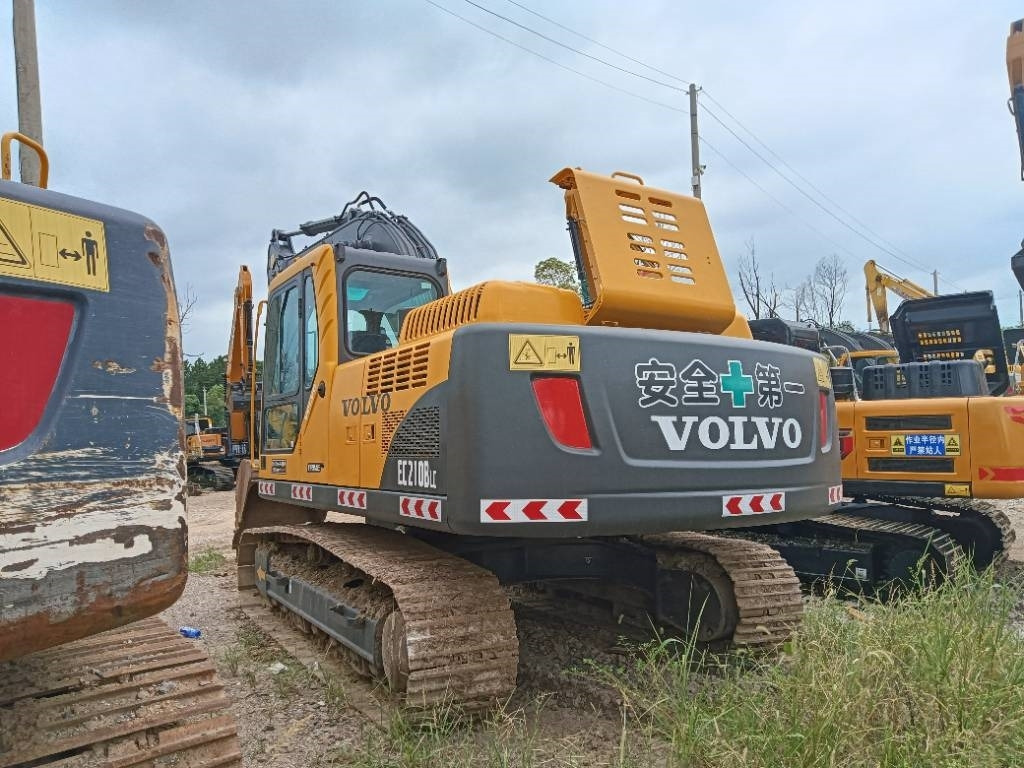 Volvo EC 210 B LC - Escavadora de rastos: foto 3 Volvo EC 210 B LC - Escavadora de rastos: foto 3