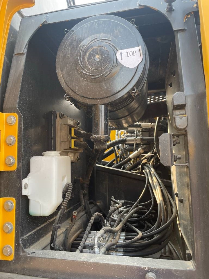 Volvo EC 210  - Escavadora de rastos: foto 5 Volvo EC 210  - Escavadora de rastos: foto 5