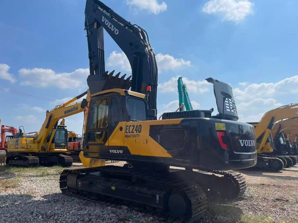 Volvo EC 240  - Escavadora de rastos: foto 2 Volvo EC 240  - Escavadora de rastos: foto 2