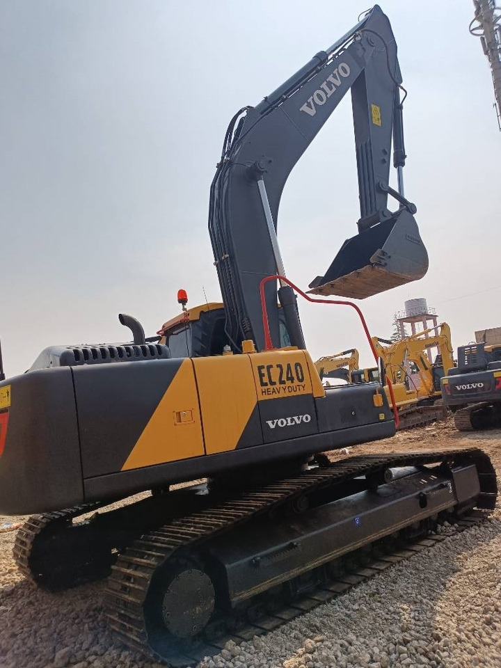 Volvo EC 240  - Escavadora de rastos: foto 4 Volvo EC 240  - Escavadora de rastos: foto 4