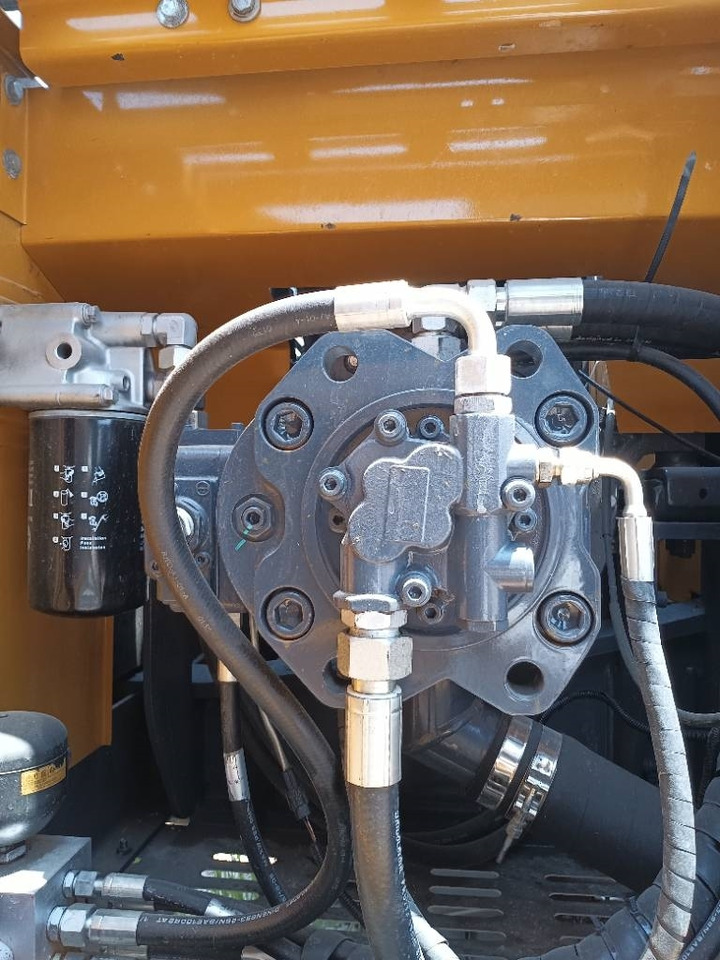 XCMG XE 215 DA - Escavadora de rastos: foto 5 XCMG XE 215 DA - Escavadora de rastos: foto 5