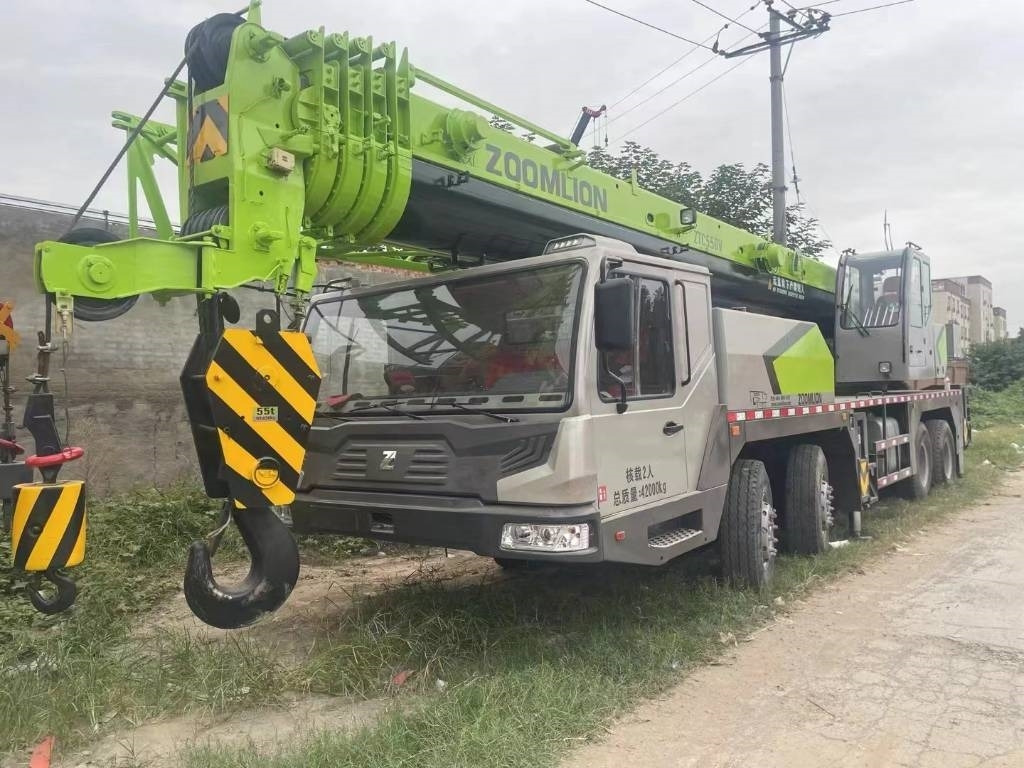 Zoomlion ZTC 500 V - Grua todo o terreno: foto 1 Zoomlion ZTC 500 V - Grua todo o terreno: foto 1