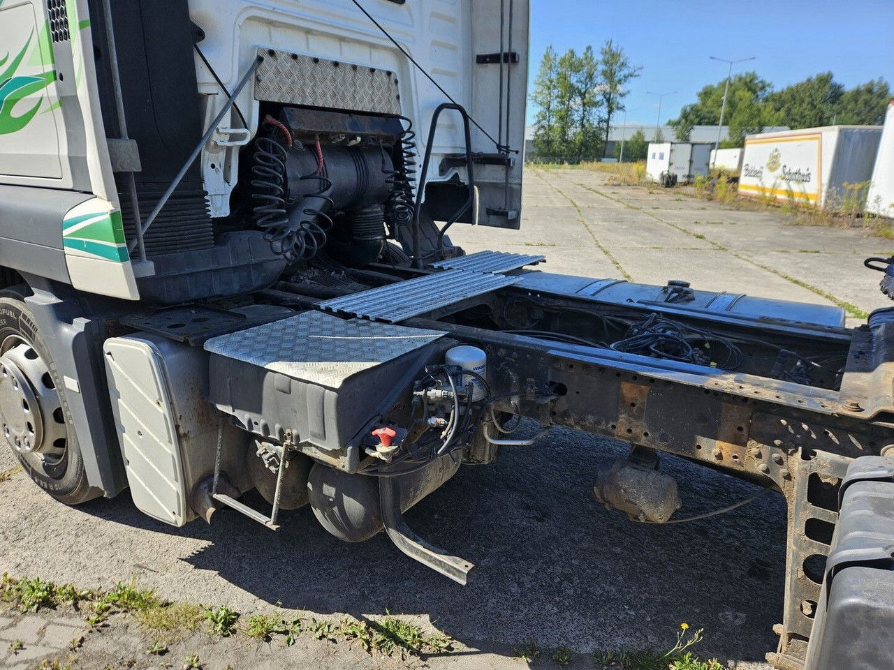 Locação financeira de  MAN 18.413 FLS - Manual pump and injectors, Intarder, Airco MAN 18.413 FLS - Manual pump and injectors, Intarder, Airco: foto 9