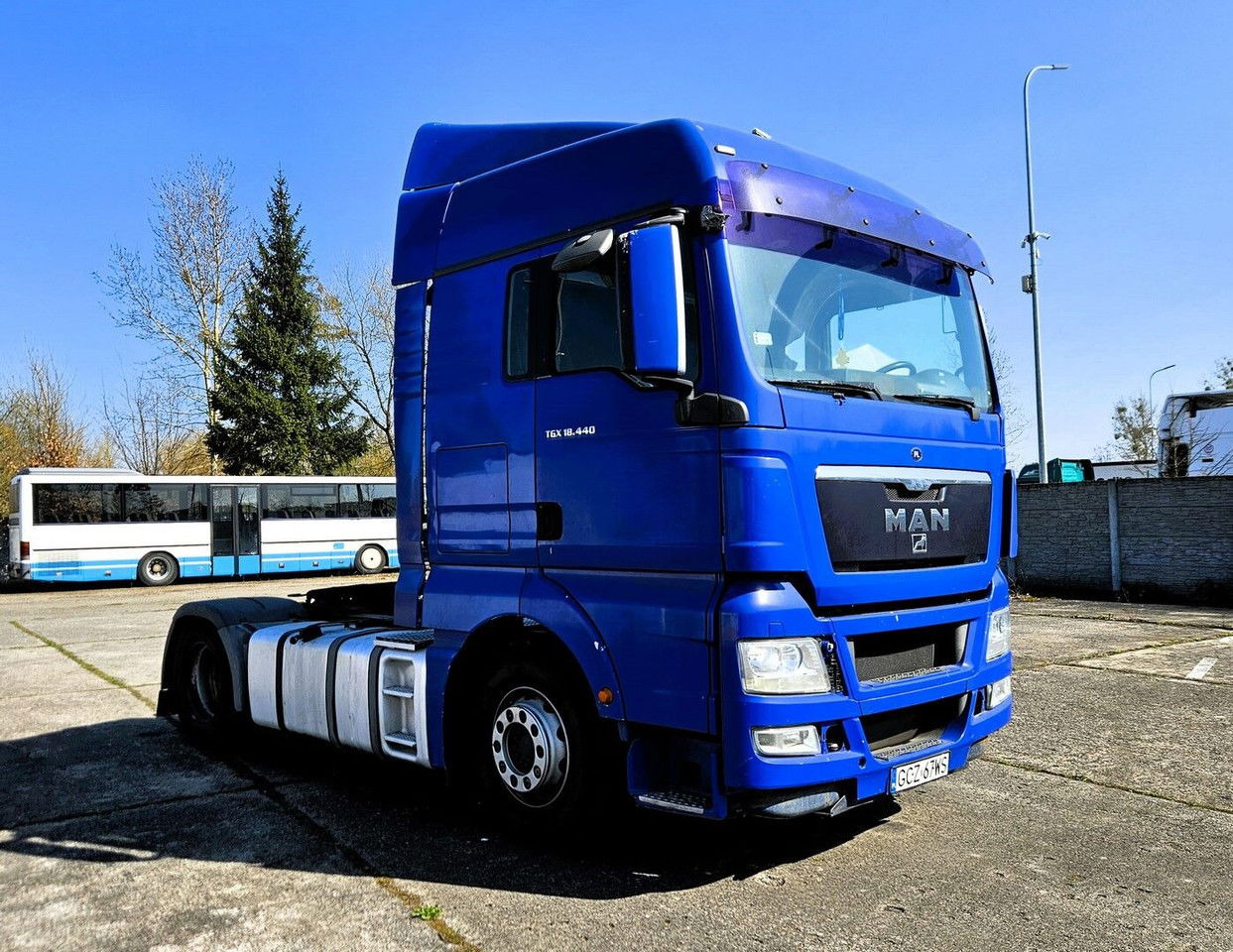 MAN TGX 18.440 - Tractor: foto 2 MAN TGX 18.440 - Tractor: foto 2