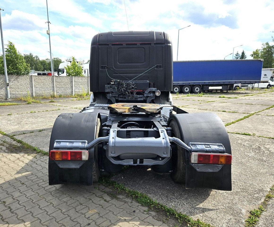 Scania 124 360, manual pump and injectors, manual gearbox - Tractor: foto 5 Scania 124 360, manual pump and injectors, manual gearbox - Tractor: foto 5