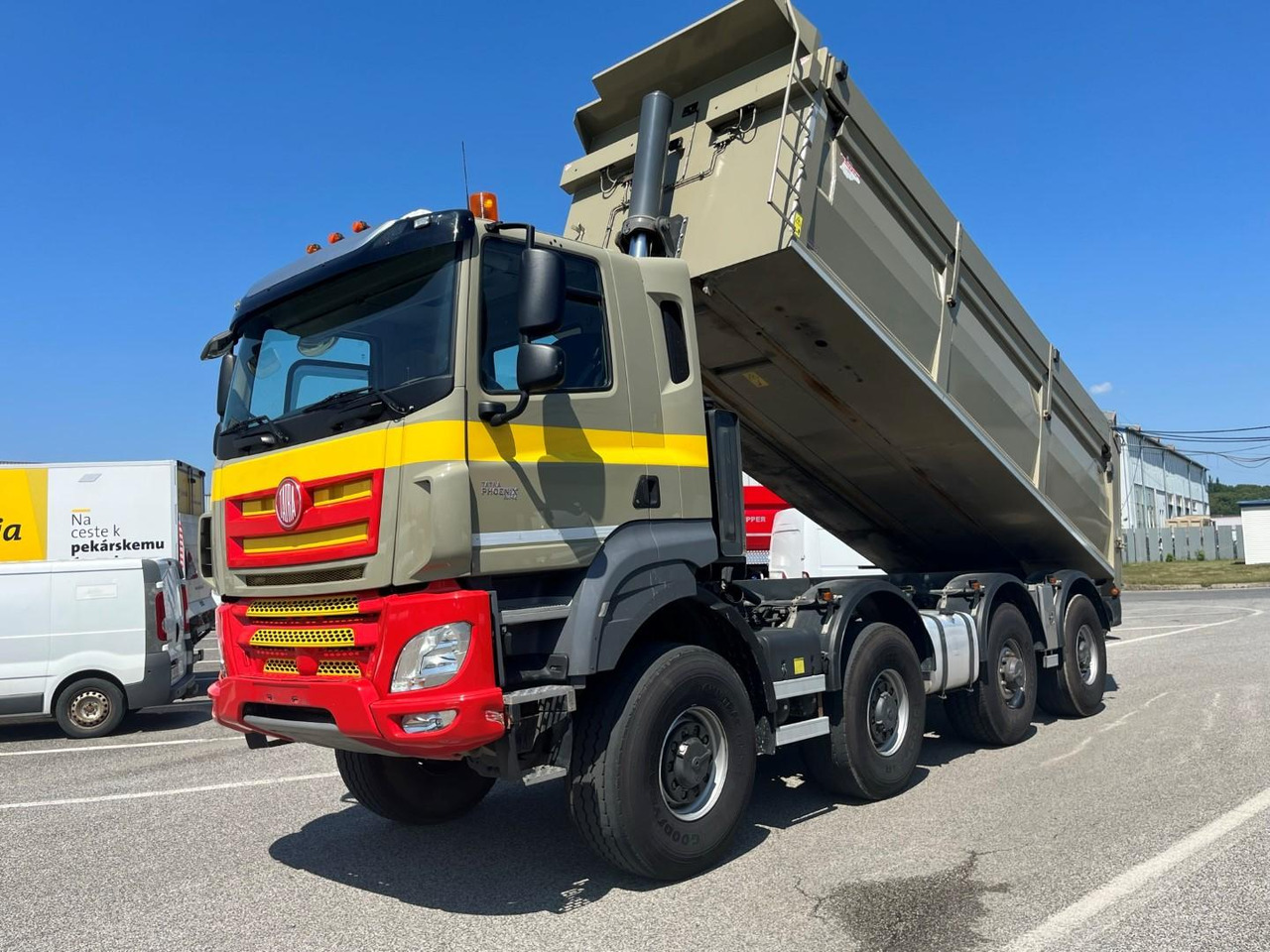 Tatra Phoenix 8x8 jednostranný sklápač, rv 2019, Sklápač S1 - Camião basculante: foto 2 Tatra Phoenix 8x8 jednostranný sklápač, rv 2019, Sklápač S1 - Camião basculante: foto 2