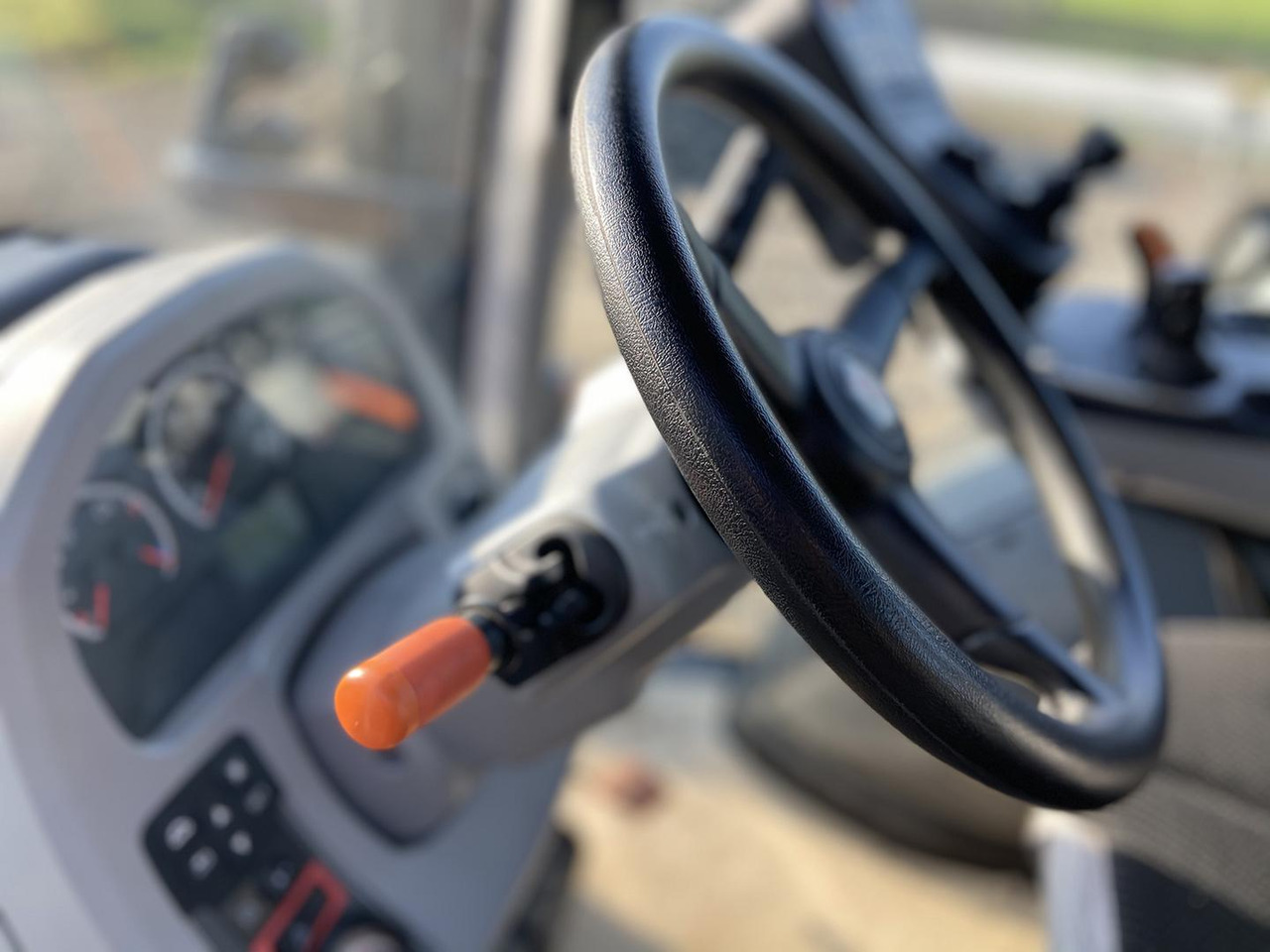 Trator Valtra N, 49 AWI, 134: foto 15