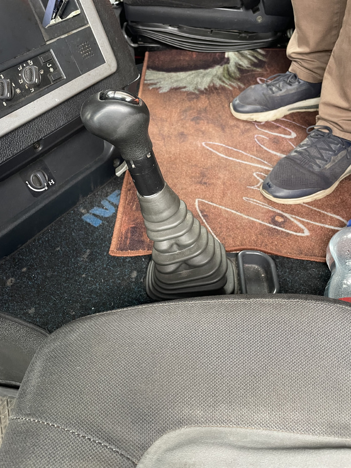 Iveco Stralis AS 440S45 - Tractor: foto 4 Iveco Stralis AS 440S45 - Tractor: foto 4