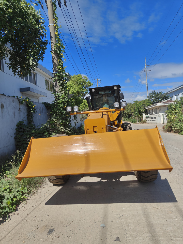 CATERPILLAR 140h with blade used cat motor grader 140k 140h 140g - Motoniveladora: foto 4 CATERPILLAR 140h with blade used cat motor grader 140k 140h 140g - Motoniveladora: foto 4