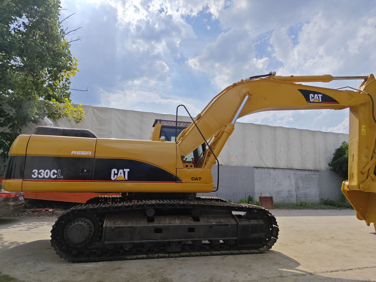 CATERPILLAR 330C - Escavadora de rastos: foto 1 CATERPILLAR 330C - Escavadora de rastos: foto 1