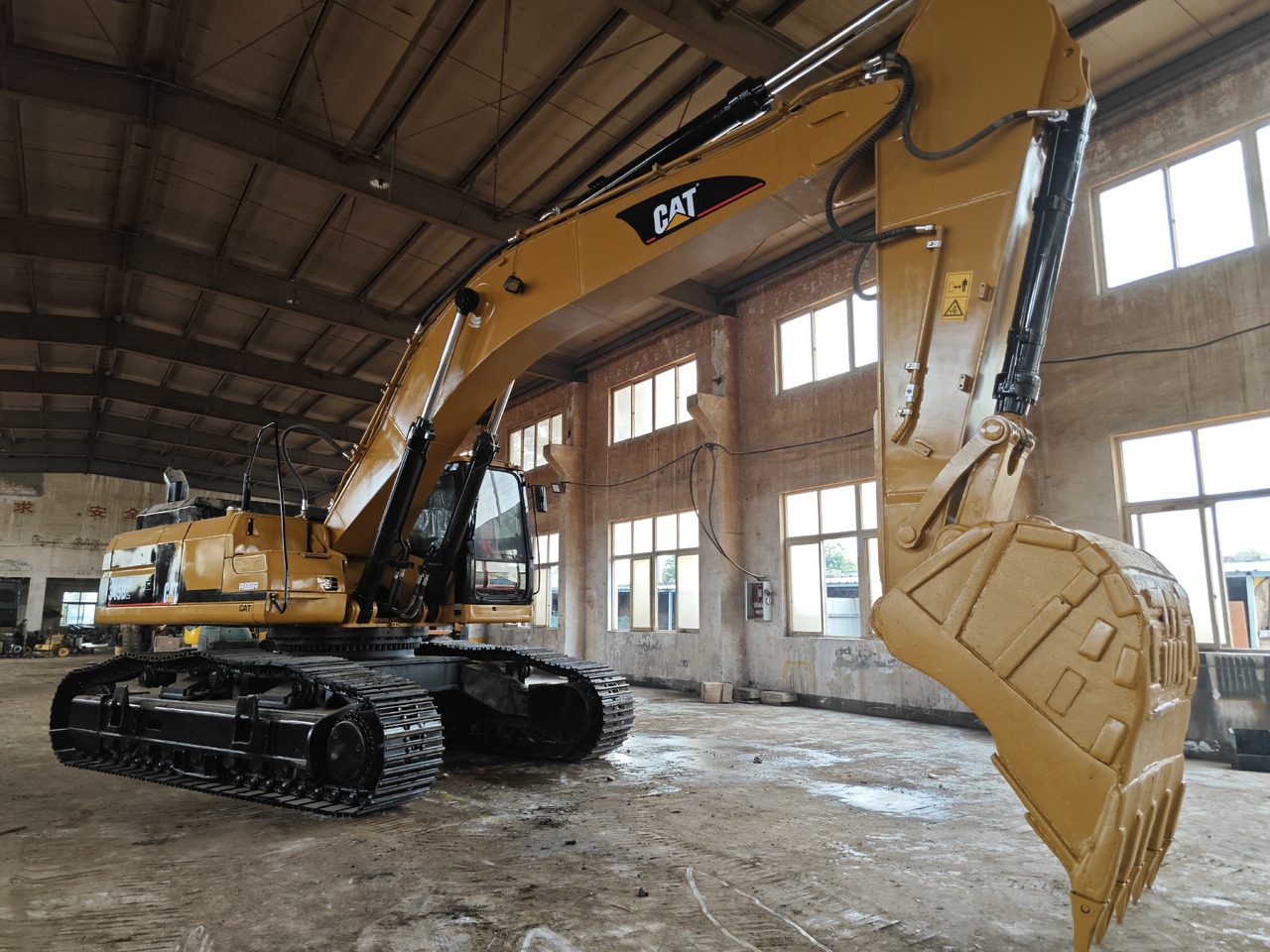 CATERPILLAR 345B Used cat 45ton excavator - Escavadora de rastos: foto 5 CATERPILLAR 345B Used cat 45ton excavator - Escavadora de rastos: foto 5