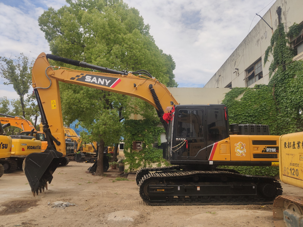 SANY 215 Used sany 215c 215pro excavator - Escavadora de rastos: foto 3 SANY 215 Used sany 215c 215pro excavator - Escavadora de rastos: foto 3