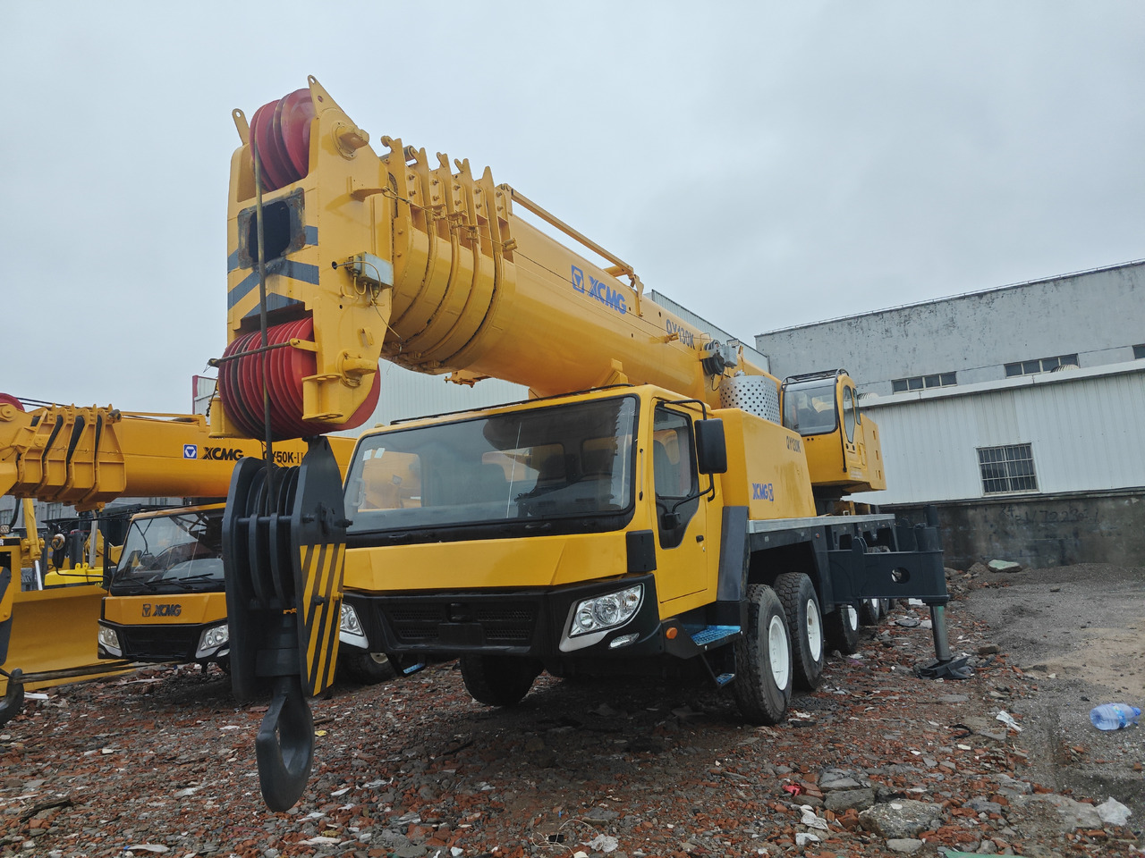 XCMG QY130K QY130K-II used crane 130t - Grua móvel: foto 2 XCMG QY130K QY130K-II used crane 130t - Grua móvel: foto 2