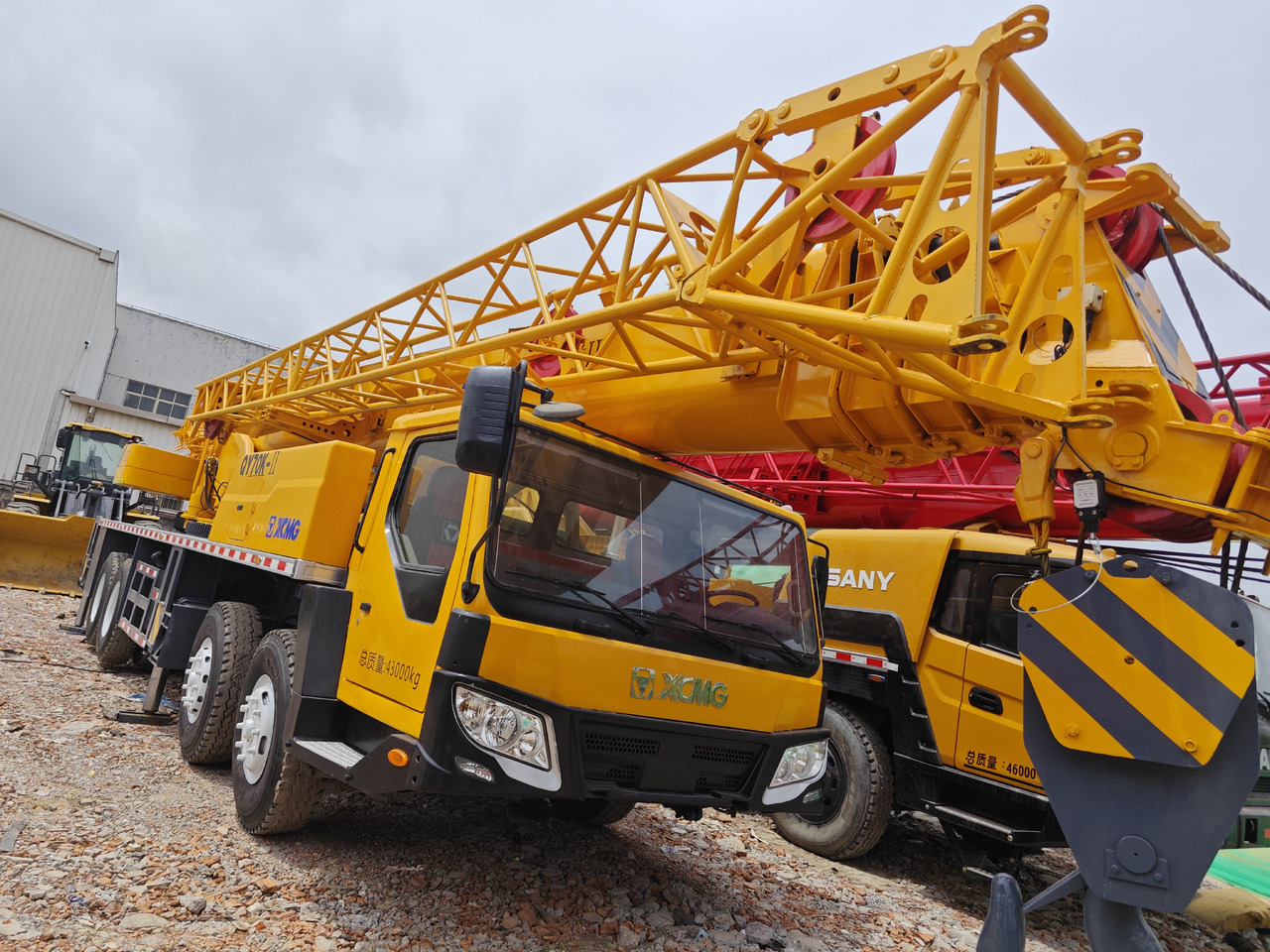 XCMG QY70K QY70KC XTC70 Truck Crane - Grua móvel: foto 3 XCMG QY70K QY70KC XTC70 Truck Crane - Grua móvel: foto 3